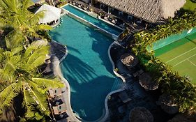 Outrigger Fiji Beach Resort